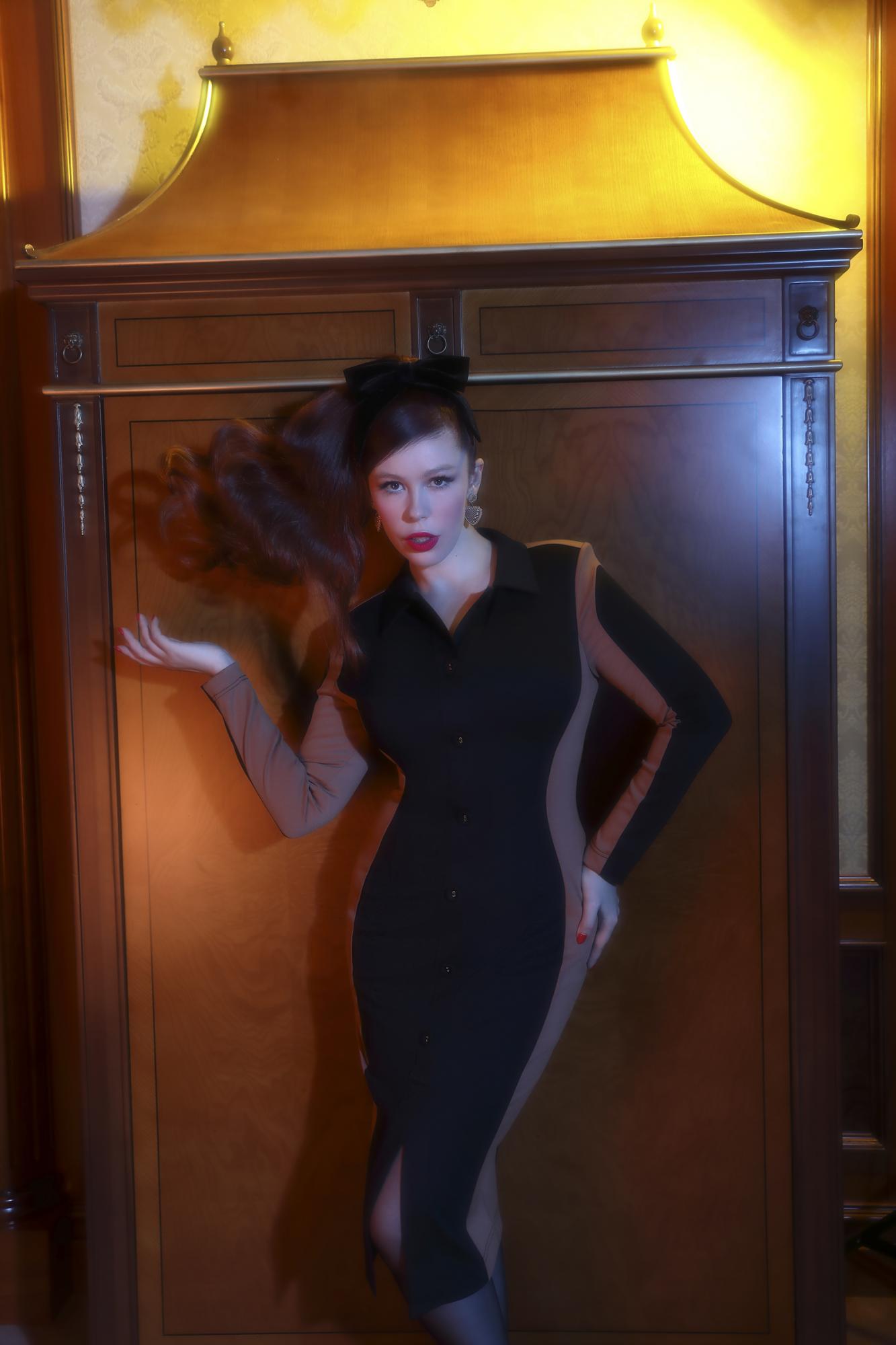 Банты, воланы и розовый: Андре Тан и Соня Плакидюк показали, как нарядиться на Новый год (фото)